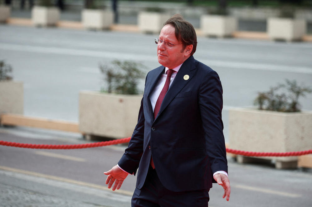 Varhelji, Foto: Reuters