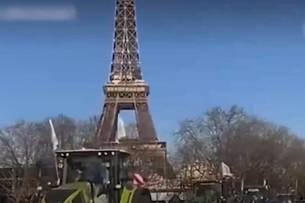 Sa jednog od protesta poljoprivrednika u Parizu, Foto: Screenshot/Youtube