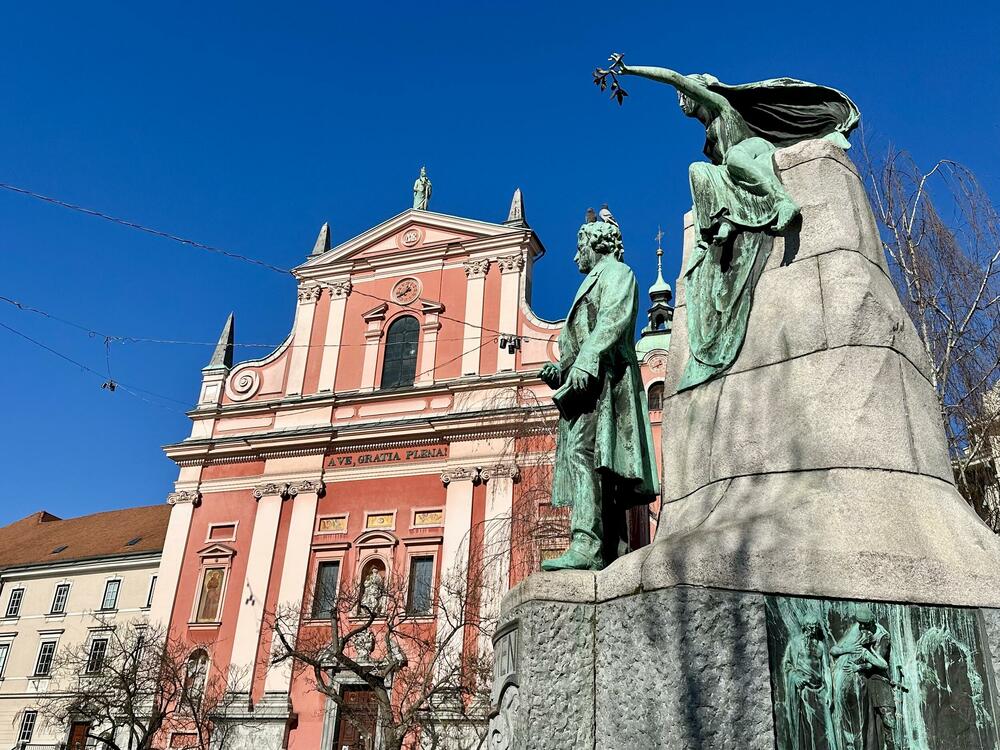 Prešeren's monument and the Franciscan Church of the Annunciation