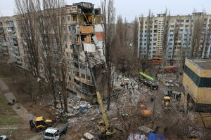 U Odesi dronom pogođena stambena zgrada, dvije osobe poginule