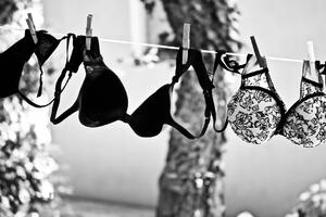 Many people don't know: How often should you wash your bra?