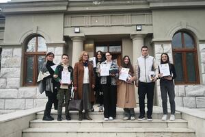 Nikšić: Uroš i Dunja pobjednici konkursa, napisali najbolji rad o...