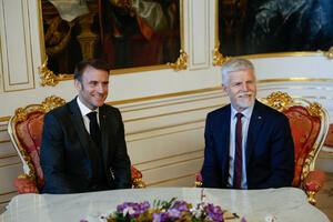 Macron and Pavel: all military aid to Ukraine except sending combat...