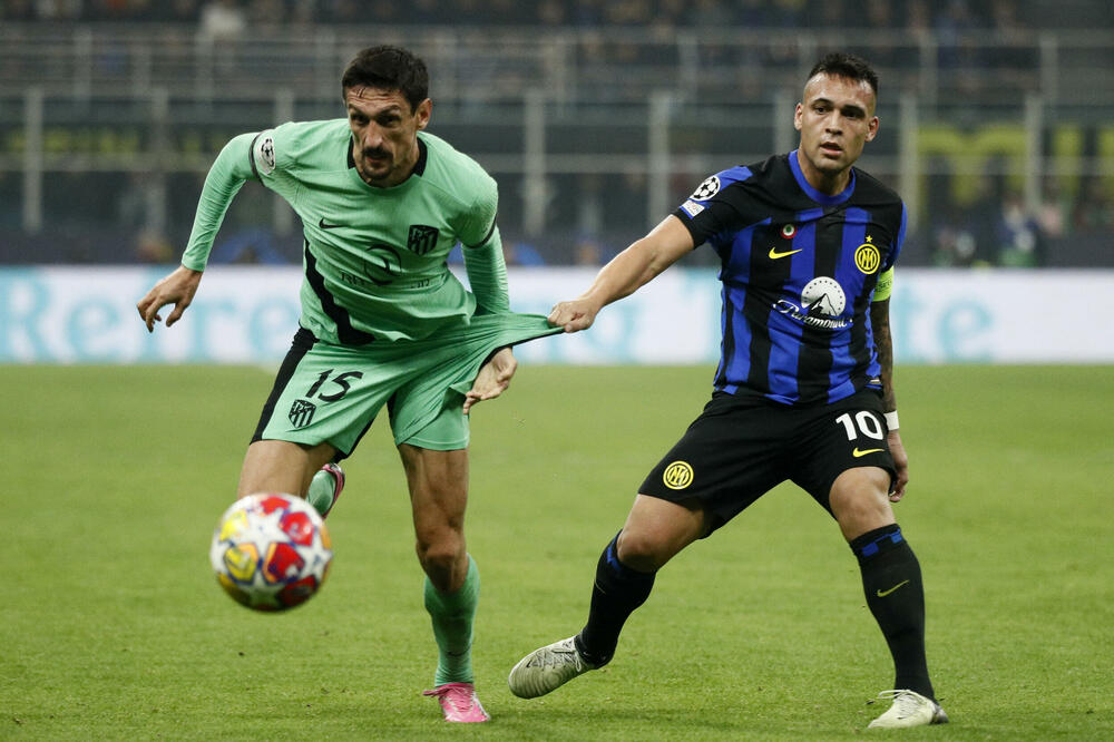 Decenija u dresu Atletika: Stefan Savić na nedavnom meču Lige šampiona protiv Intera, Foto: Reuters