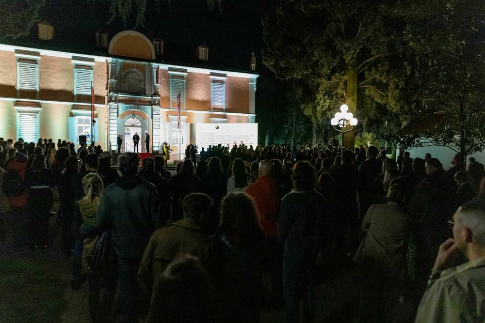 Sa otvaranja izložbe