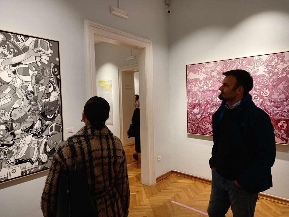 <p>Izložba koja donosi presjek stvaralaštva velikog umjetnika sa Islanda Erróa otvorena je u utorak veče u Podgorici, u saradnji MSUCG i Muzeja umjetnosti iz Rejkjavika</p>