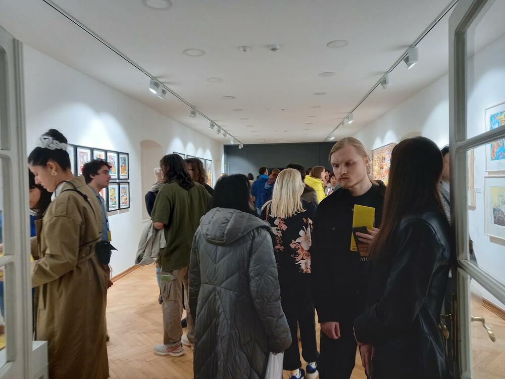 <p>Izložba koja donosi presjek stvaralaštva velikog umjetnika sa Islanda Erróa otvorena je u utorak veče u Podgorici, u saradnji MSUCG i Muzeja umjetnosti iz Rejkjavika</p>