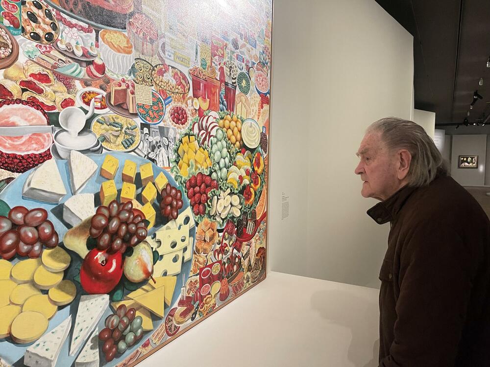 Erro pred svojom slikom u Luvru