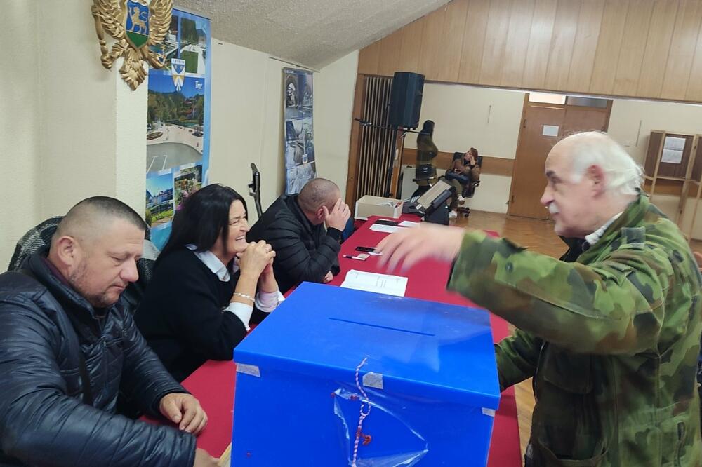 Izbori ponavljani devet puta: Jedno od spornih izbornih mjesta u Šavniku, Foto: Svetlana Mandić