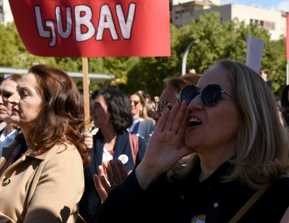 <p>Danas je u Podgorici održan Osmomartovski marš pod sloganom "Vrijeme je za pravdu"</p>