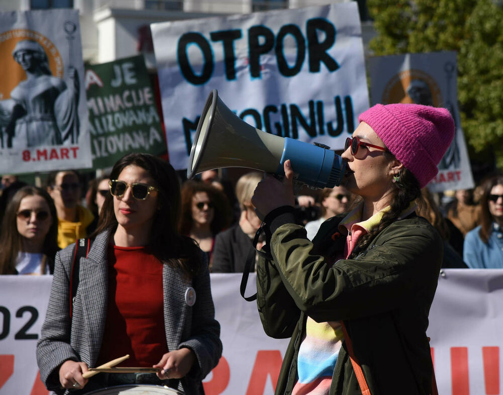 <p>Danas je u Podgorici održan Osmomartovski marš pod sloganom "Vrijeme je za pravdu"</p>