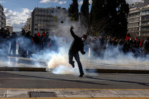 Demonstrations against private universities in Athens: Five...