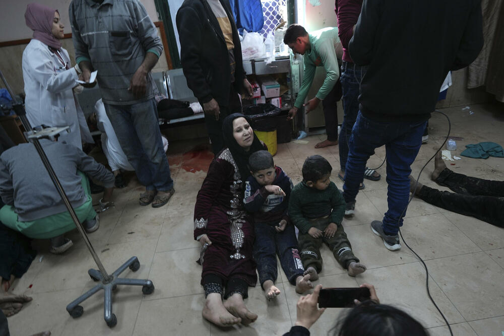 Povrijeđeni Palestinci u bolnici Al Aksa u Deir al Balahu