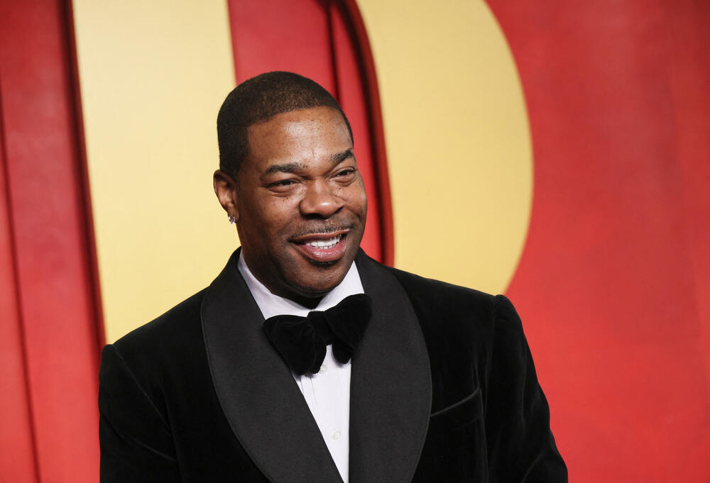 <p>Dodjelom Oskara u Los Anđelesu sinoć je završena sezona dodjele filmskih nagrada.</p>  <p>Film "Openhajmer" Kristofera Nolana osvojio je sedam Oskara, a nagrada za najbolji scenario otišla je filmu "Anatomija pada".</p>  <p>Film o tvorcu atomske bombe Robertu Openhajmeru koji je dobio odlične kritike i dobio najviše, 13 nominacija za Oskara, osvojio je sedam nagrada, među kojima za najbolju film, najbolju režiju, najboljeg glumca i najbolju sporednu mušku ulogu.<br /> </p>