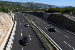 Construction of highways in Montenegro, Serbia and BiH: Papreno expensive,...