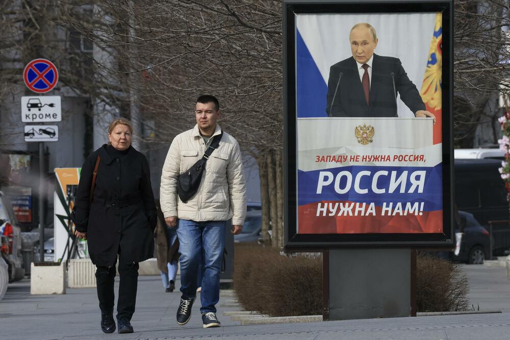 “Rusija ne treba Zapadu, Rusija treba nama!”: Sevastopolj, Foto: Beta/AP