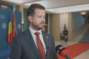 Milatović: Politicians should find a compromise on the head of the police