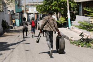 In Haiti, after the resignation of the president, gangs want to have a say...