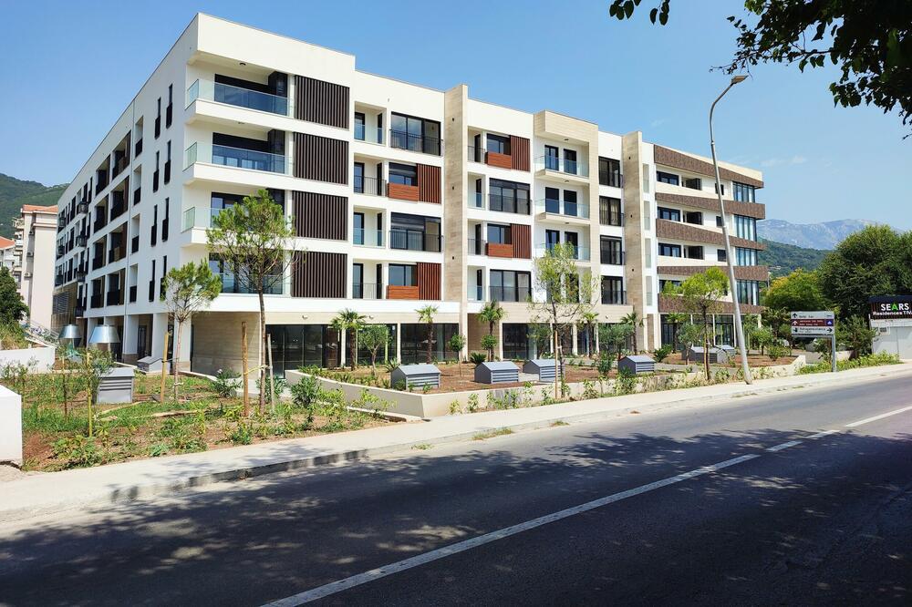 Jedna od lani završenih novih stambenih zgrada, Foto: Siniša Luković