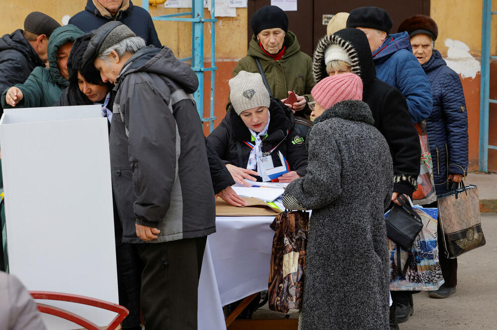 Izbori se održavaju i u okupiranim djelovima Ukrajine: Mariupolj