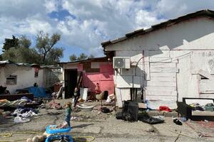 Roma families have returned to Bar, sleeping in vans and barracks