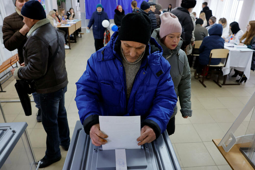 Sa glasačkog mjesta u Donjecku, Foto: Reuters