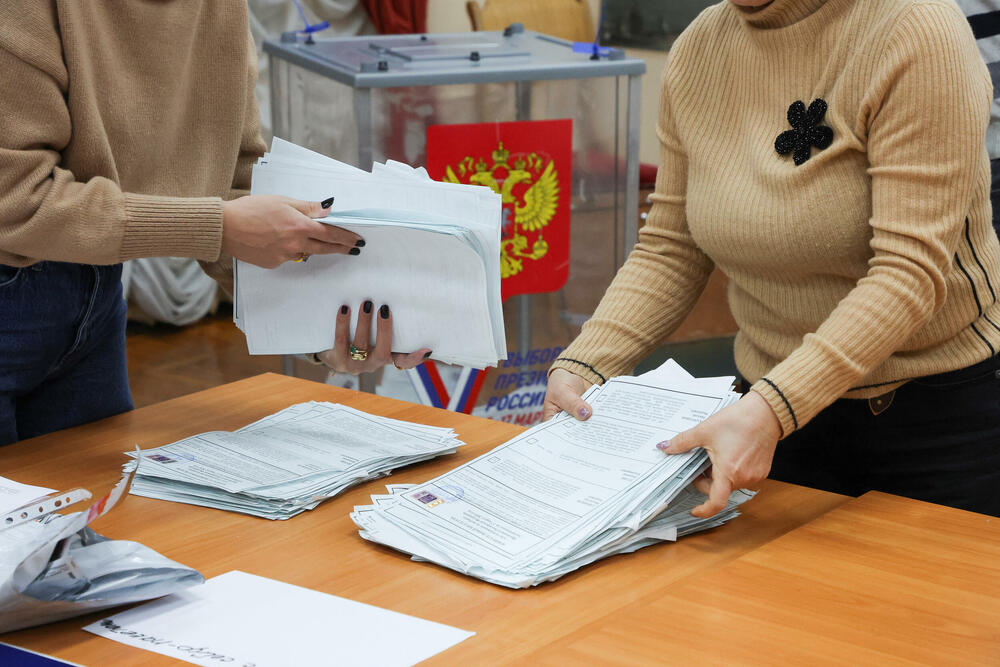 <p>U Rusiji su tokom tri dana održani predsednički izbori na kojima se očekivala pobeda Putina, koji je na čelu zemlje praktično već 24 godine</p>