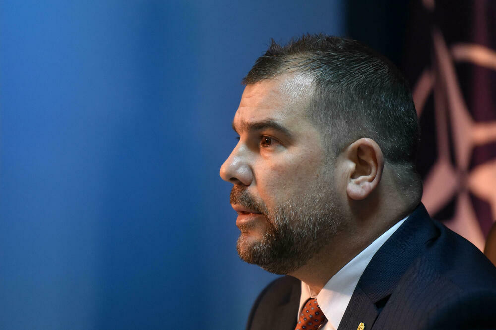 Črna gora hvaležna Italiji za pomoč pri gašenju požarov