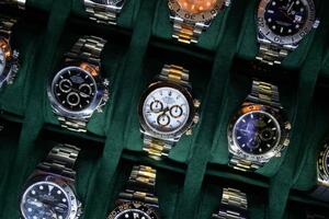 Broj izgubljenih i ukradenih satova utrostručen, pokazuju podaci...