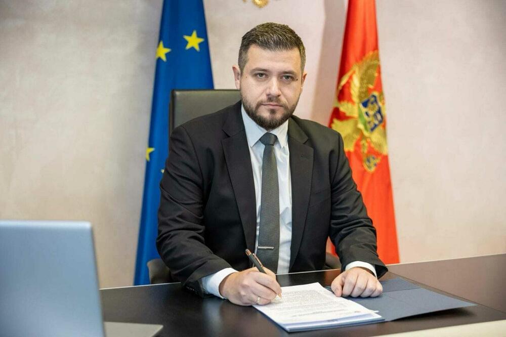 Nikolić, Foto: Vlada Crne Gore