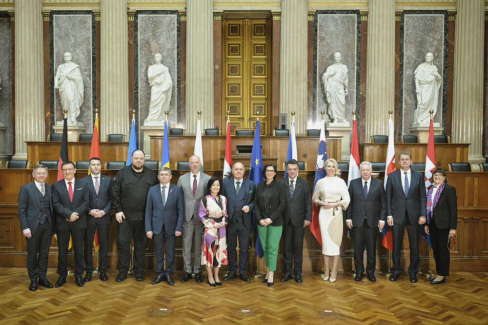 Učesnici konferencije, Foto: Kabinet potpredsjednika Skupštine Crne Gore