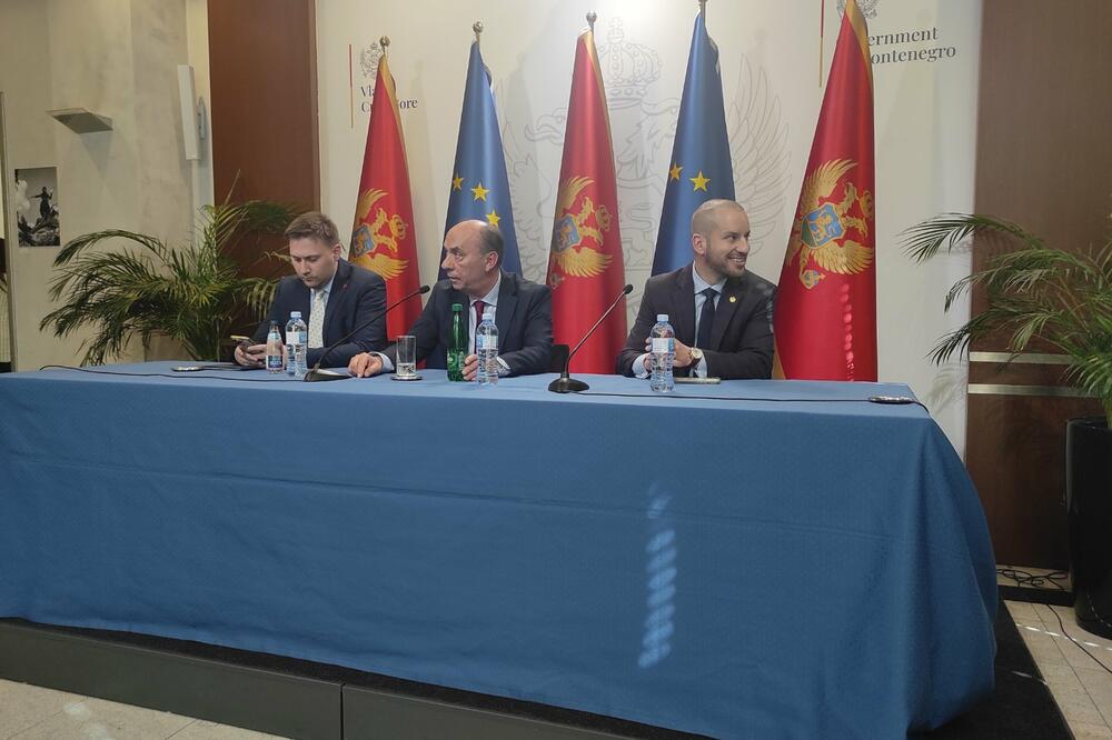 Šimun, Pavićević i Odović, Foto: Mirko Kotlaš