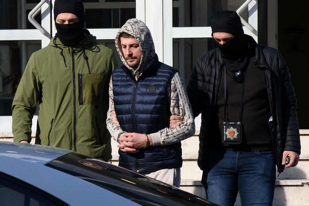 Arrest of one of the suspects, Photo: Luka Zeković