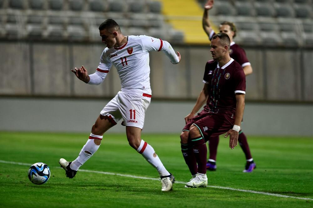 Krstović postiže gol za 2:0, Foto: FSCG