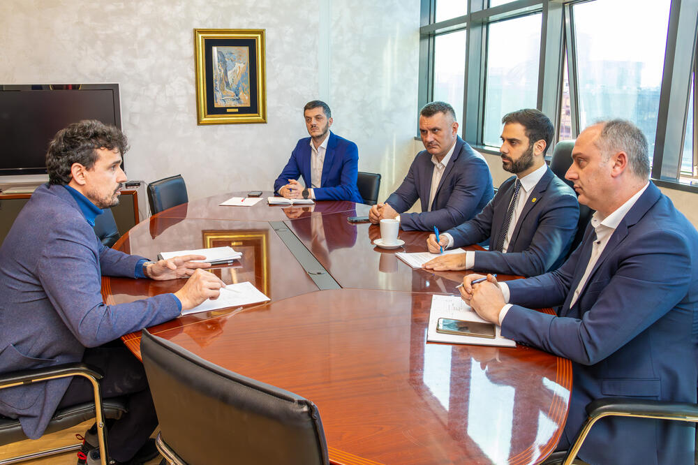 Sa sastanka, Foto: MSP