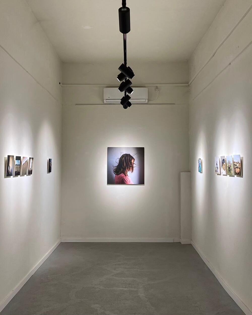 Sa izložbe u Podgorici