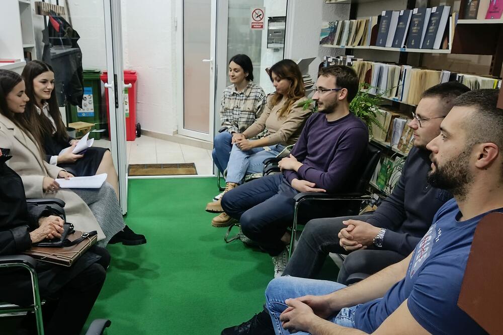 Sa obilježavanja Svjetskog dana poezije, Foto: JU Narodna biblioteka Njegoš Nikšić