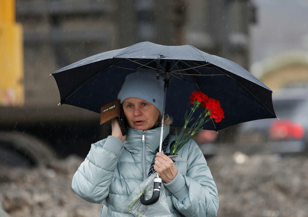 <p>Zastave su spuštene na pola koplja, zabavni događaji otkazani, a oglašavanje i emitovanje zabavnih programa na TV kanalima obustavljeno</p>