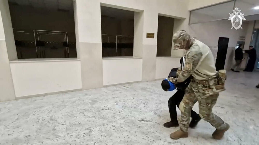 <p>Broj žrtava terorističog napada koji se u petak uveče dogodio u koncertnoj dvorani u Moskvi, porastao je na 137</p>