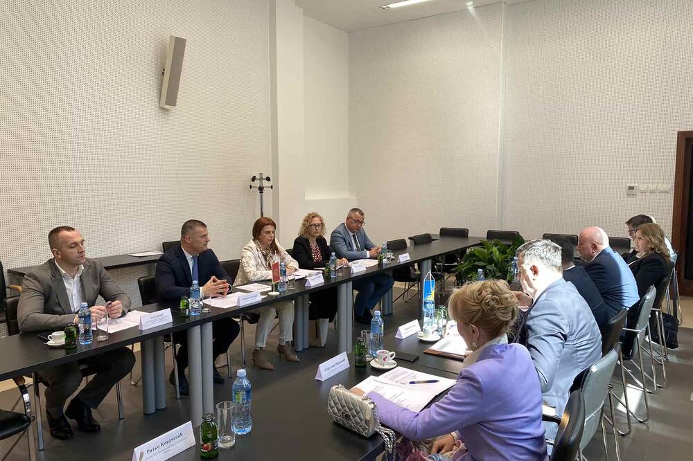 Sa današnjeg sastanka, Foto: Uprava carina