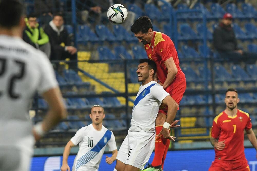 Crna Gora je prije dvije godine pobijedila Grčku u prijateljskom meču (1:0), Foto: FSCG
