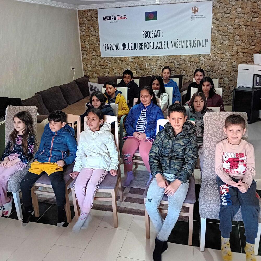 <p>Sesije su održane u sklopu projekta "Za punu inkluziju RE populacije u našem društvu"</p>