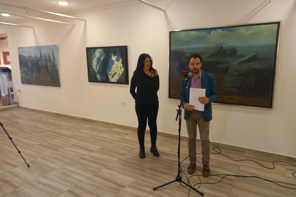 Sa izložbe u Pljevljima, Foto: Goran Malidžan