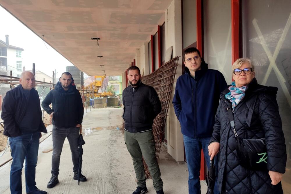 Stanari zgrade koja se nalazi u ulici Živka Nikolića, Foto: Svetlana Mandić