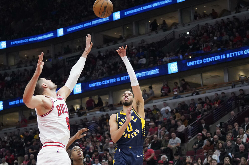 Stop za Pejserse: Vučević u duelu sa Halibartonom, Foto: Reuters