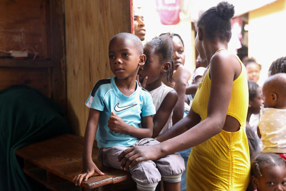 <p>Visoki komesar UN za ljudska prava, Folker Tirkje, u izvještaju napisao da su korupcija, nekažnjivost i loša vladavina narušili vladavinu prava na Haitiju i doveli državne institucije na ivicu raspada</p>