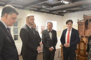 Ambasador Srbije se upoznao sa istorijatom i razvojem Tivta kroz...