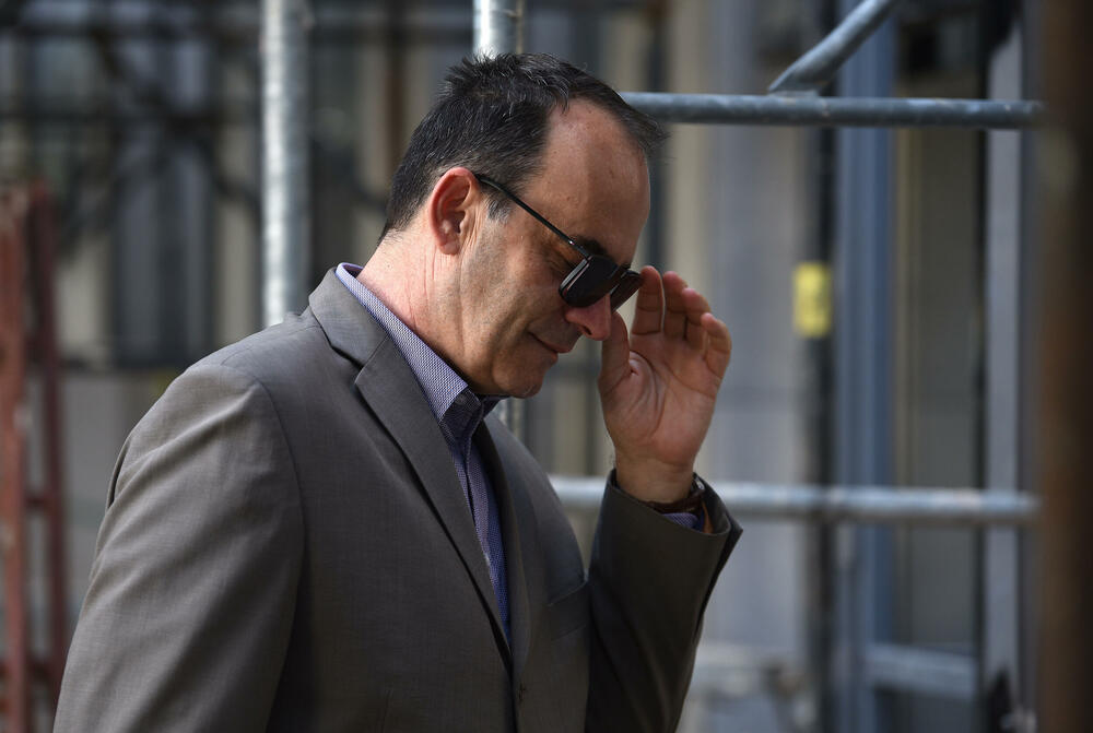 <p>Advokatica Dina Šabotić je izjavila "Vijestima" da će uložiti žalbu jer smatra da se nisu stekli uslovi za suđenje u odsustvu</p>