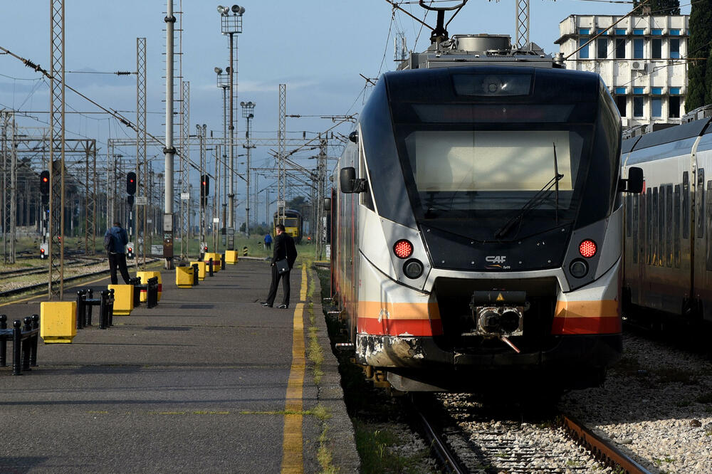 Vlada očekuje da isplate malih akcionara koštaju do 1,7 miliona, Foto: Luka Zekovic