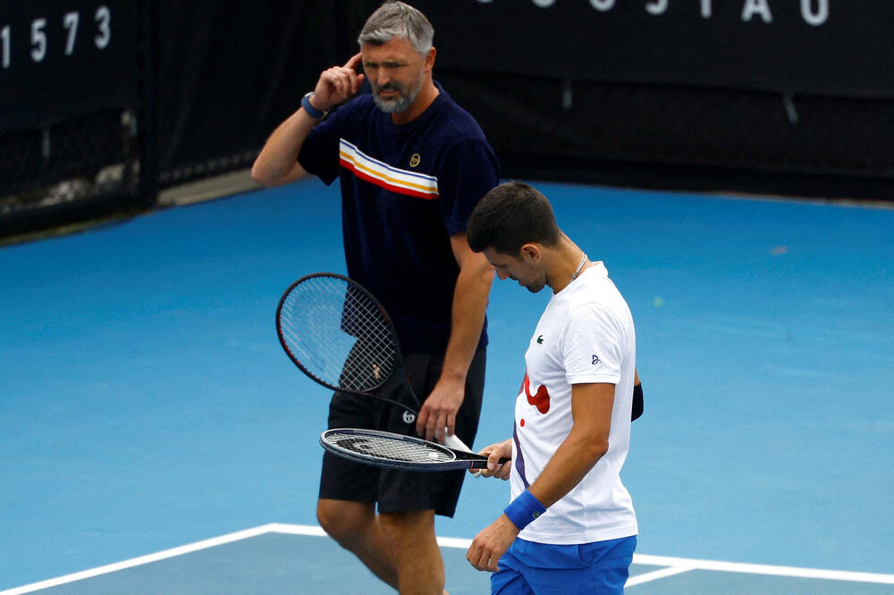Đoković smatra da ima dovoljno znanja da nastavi bez trenera, Foto: REUTERS